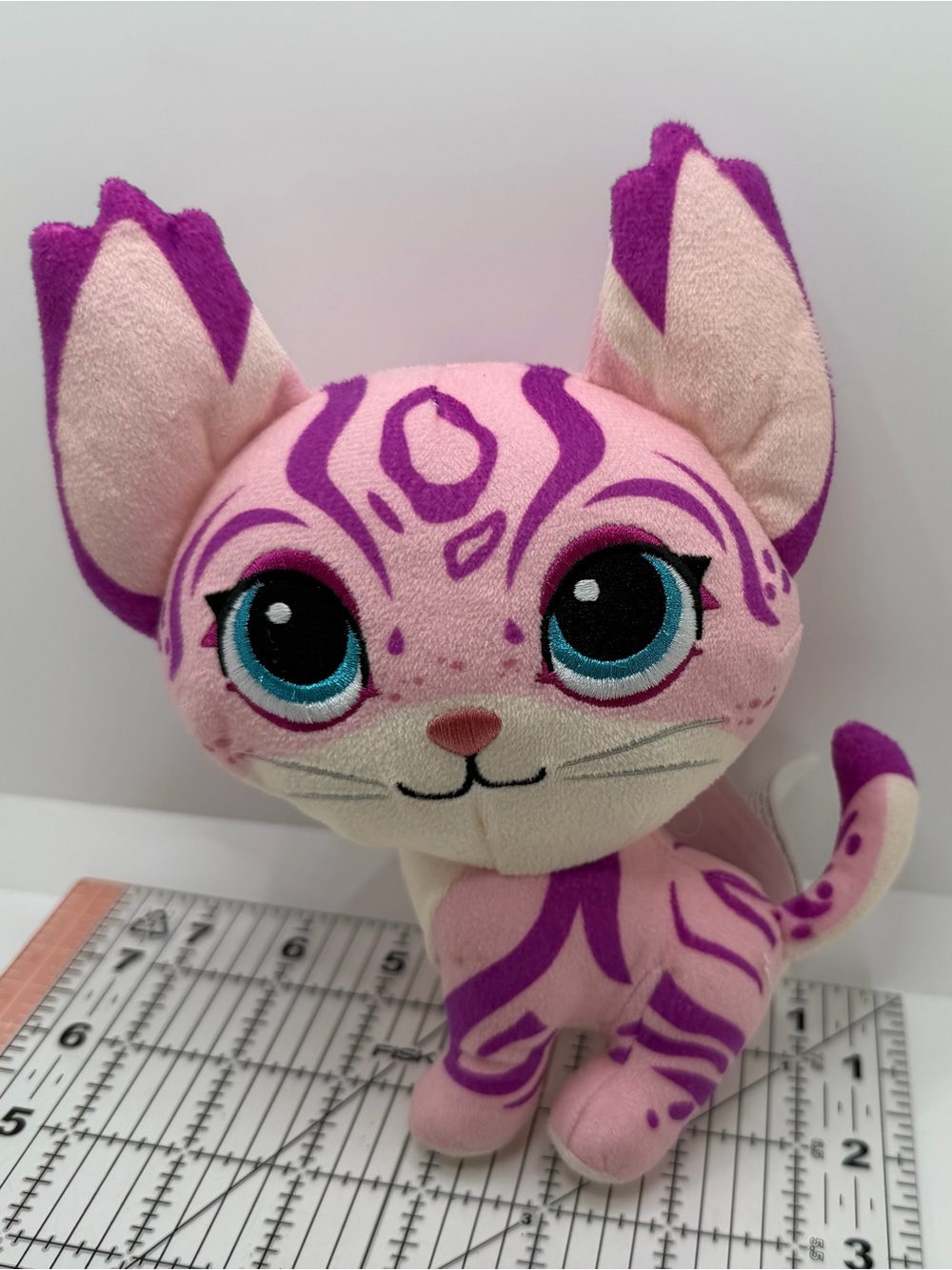 Super Kitties Willa Plush